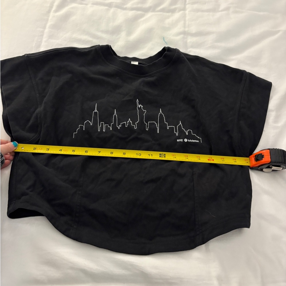 Lululemon Heavyweight Cotton Mock-Neck T-Shirt *NYC Exclusive - Picture 3 of 11